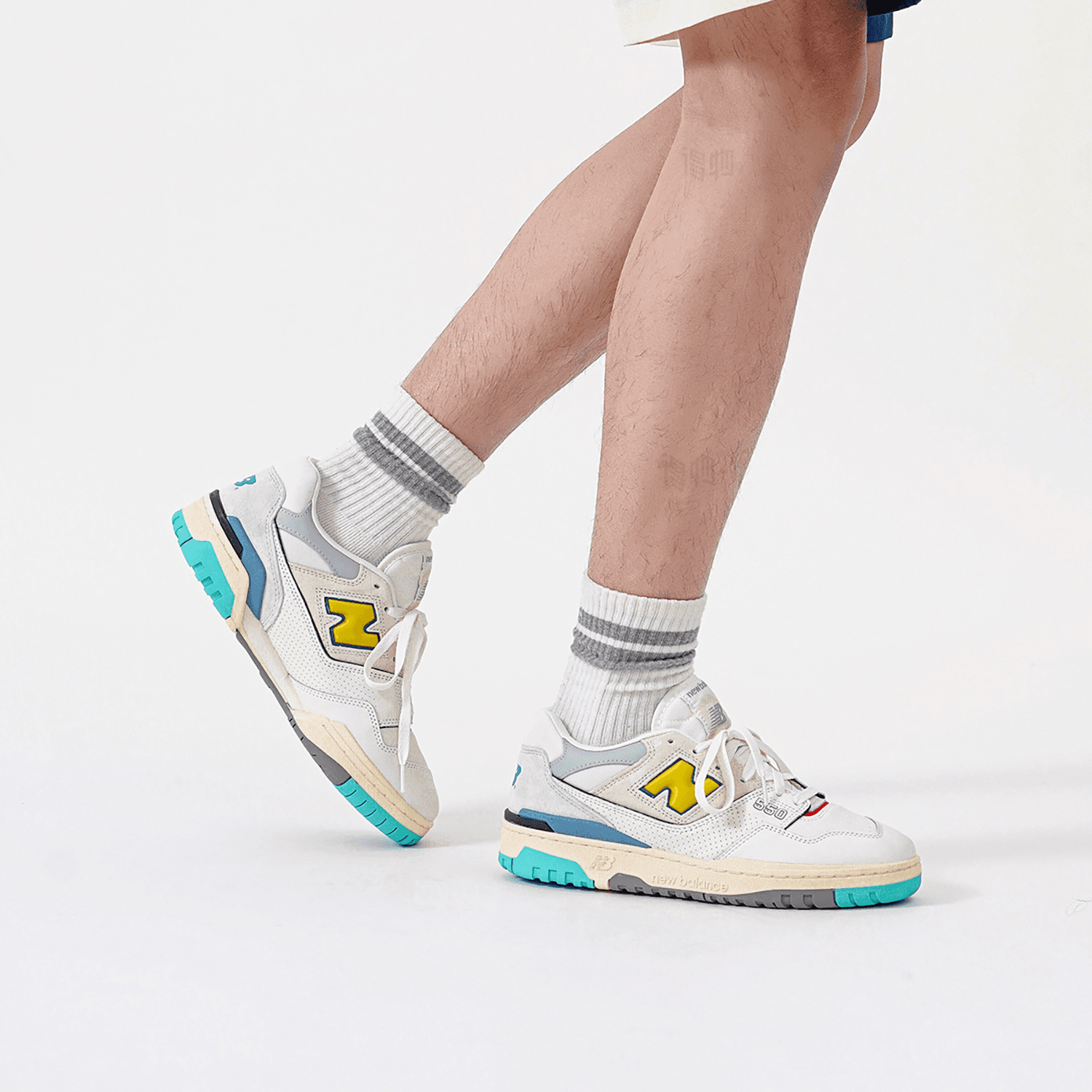 Ретро баскетбольные кроссовки New Balance 550 White Grey Blue - изображение 8