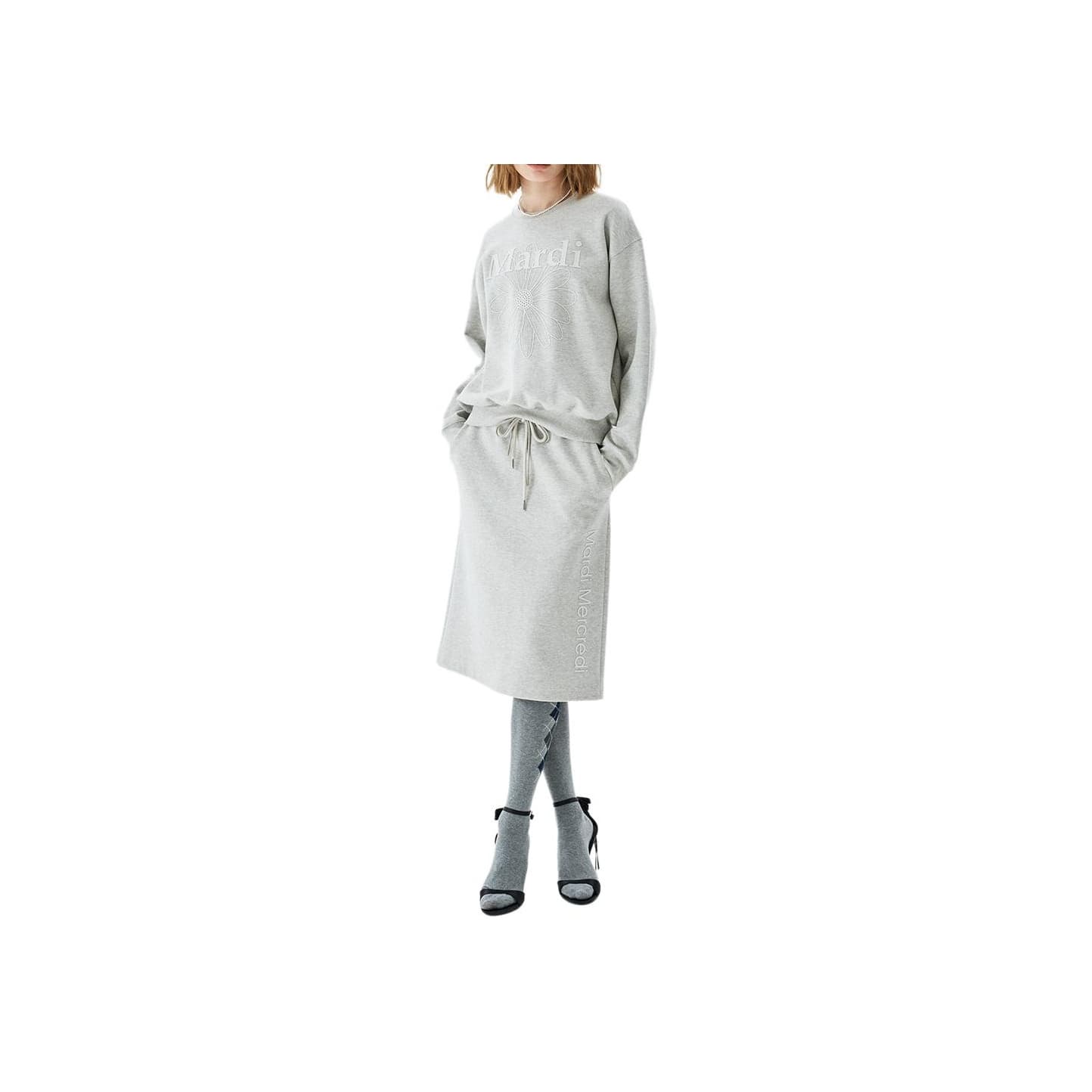 Худи MARDI MERCREDI ACTIF Sports FW25 Премиум SILKEN ХаньФУ Худи-Платье в стиле Корейский стиль Женское - изображение 1