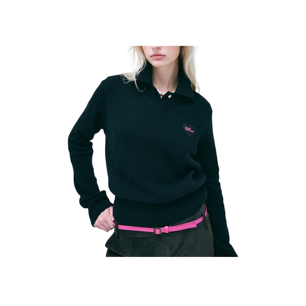 Кардиган MARDI MERCREDI FW24 Енот Смешанный V-образный вырез Сердце Логотип_Черный Свитер Корейский стиль Женский Черный - изображение 1