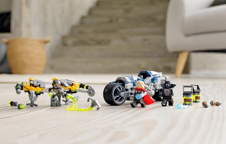 LEGO 76142 - изображение 2