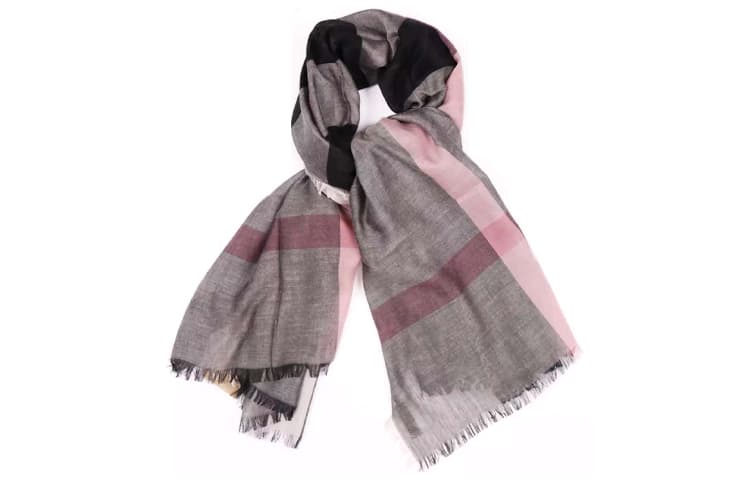Шарф Burberry - изображение 3