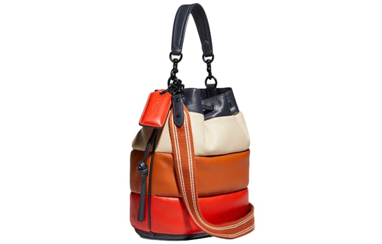 Сумка COACH Field 23 Bucket Bag - изображение 2