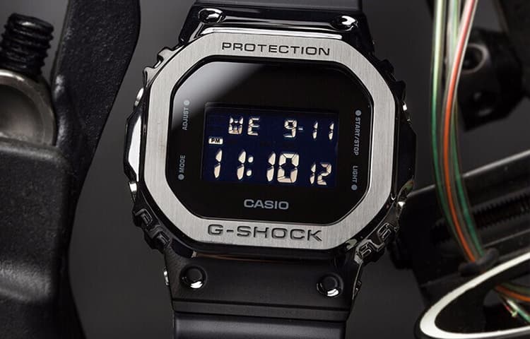 Часы G-SHOCK GM-5600B-1PR - изображение 4