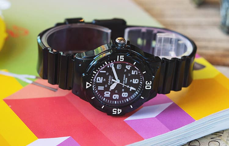 Часы Casio LRW-200H-1B - изображение 4