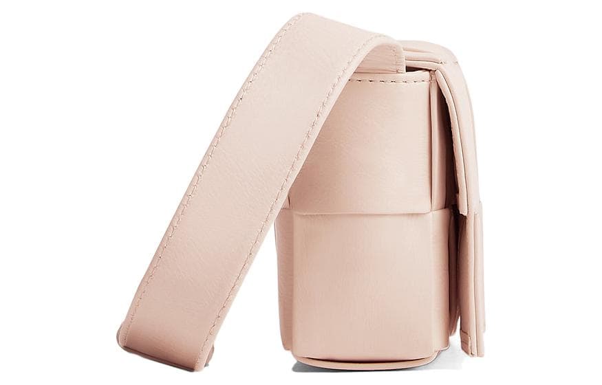 Сумка через плечо Bottega Veneta Intreccio Mini Bag - изображение 2