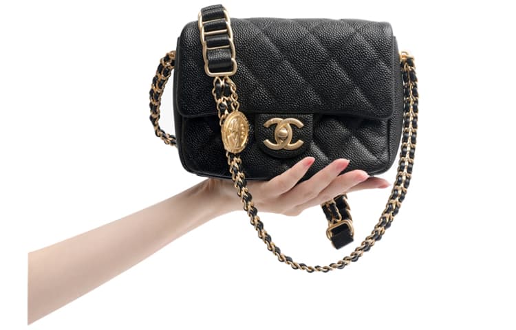 Сумка через плечо CHANEL Classic Flap CF - изображение 3