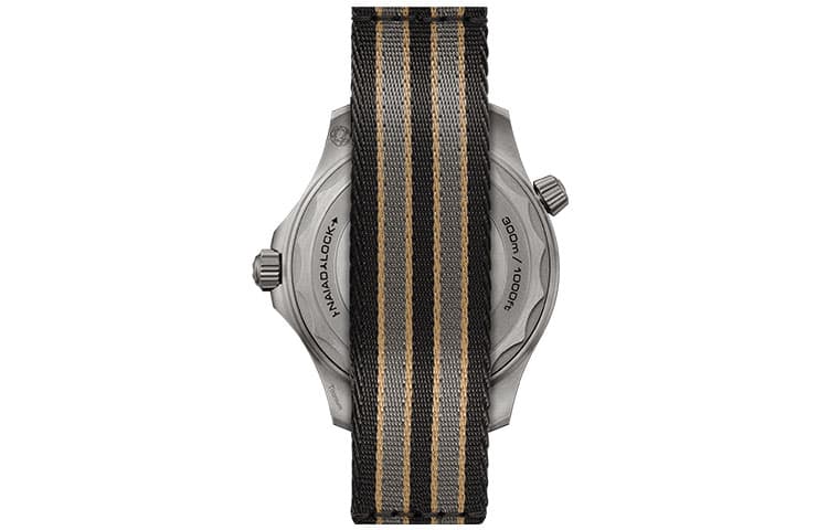 Часы OMEGA Seamaster 007 Edition 42mm Brown Dial - изображение 2