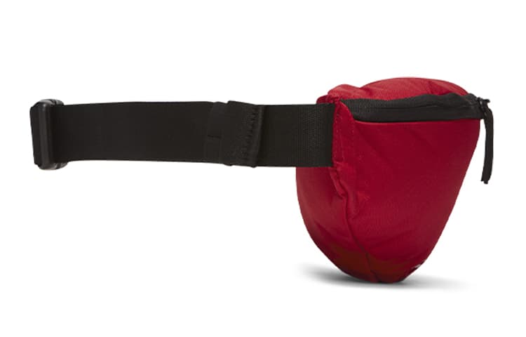 Поясная сумка Nike LFC Waist Bag - изображение 3
