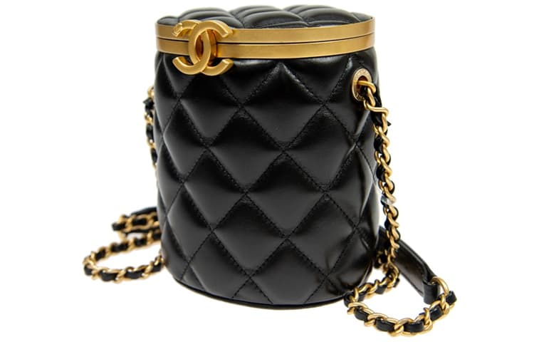 Сумка через плечо CHANEL - изображение 2