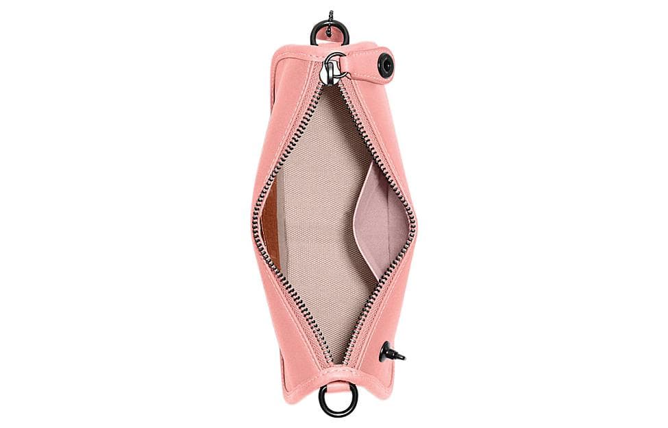 Мини-сумка COACH Swinger 20 - изображение 3