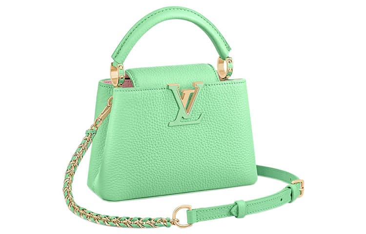 Сумка LOUIS VUITTON Capucines Taurillon - изображение 1