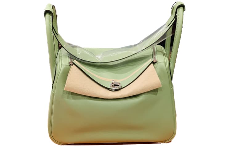 Сумка HERMES Lindy 26 Evercolor 3I Vert Criquet - изображение 4
