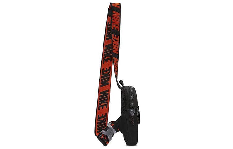 Нагрудная сумка Nike Sportswear Essentials Waist Bag Black - изображение 3