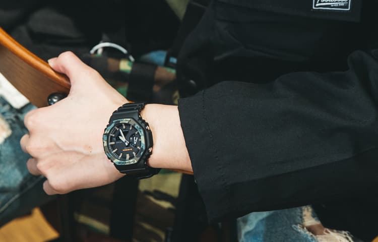 Часы CASIOG-SHOCK GA-2100SU-1A - изображение 3