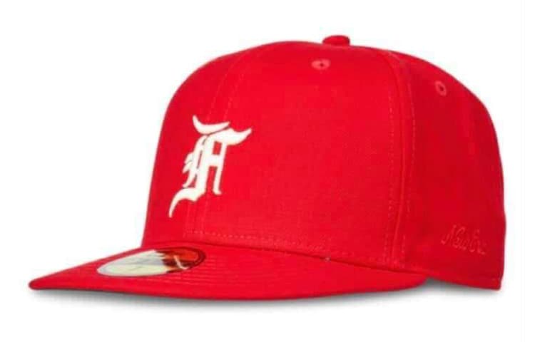 Кепка FEAR OF GOD ESSENTIALS New Era Fitted Cap Red White - изображение 2