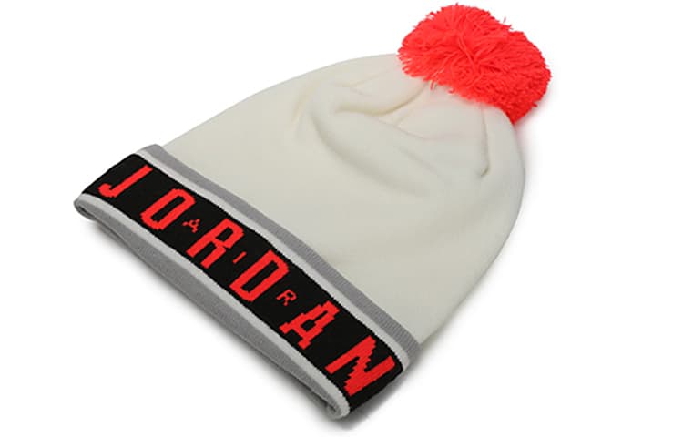 Шапка Jordan Striped Embroidered Beanie Red White - изображение 2