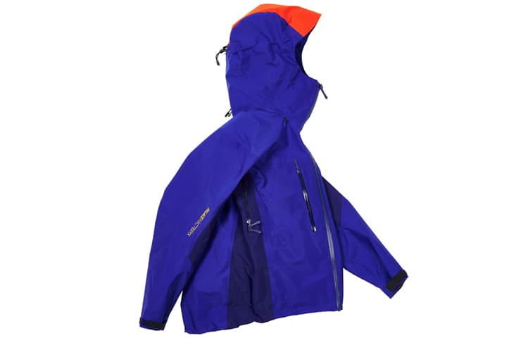Демисезонная куртка Arcteryx x PALACE - изображение 2