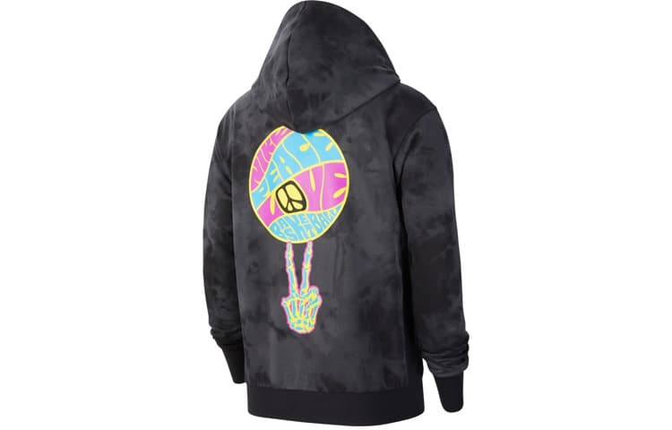 Худи Nike Hoodie - изображение 2