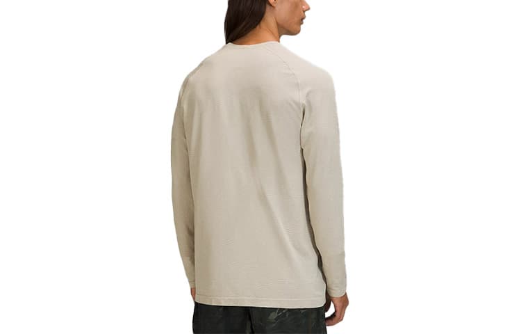 Футболка lululemon Team Canada Metal Vent Tech T - изображение 2