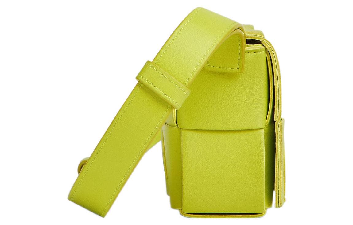 Сумка через плечо Bottega Veneta Cassette Kiwi Green - изображение 2