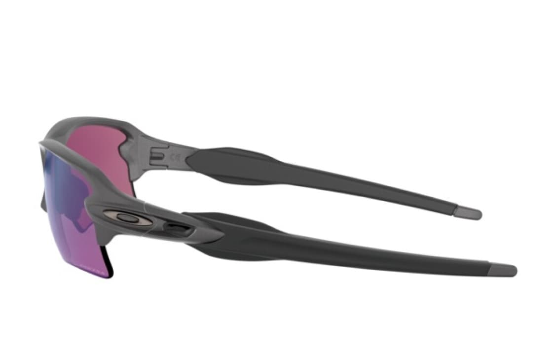 Солнцезащитные очки Oakley - изображение 3