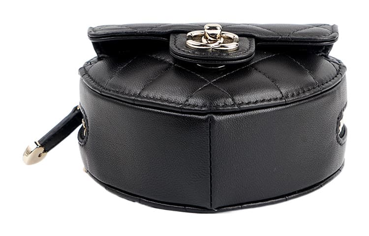 Поясная сумка CHANEL Chain Quilted Heart Mini Bag Black - изображение 5