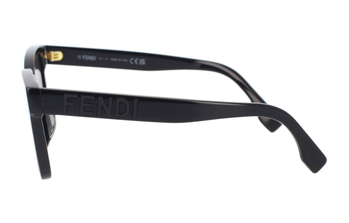 Солнцезащитные очки FENDI - изображение 3
