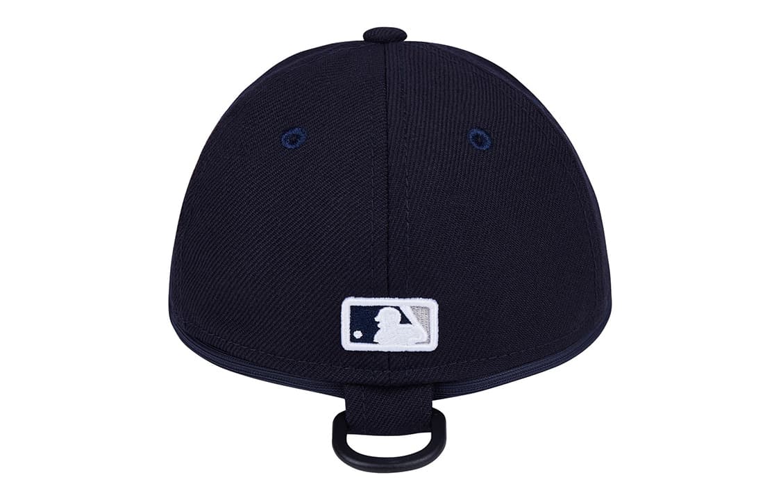 Брелок New Era - изображение 2