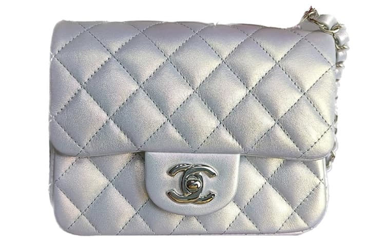 Сумка через плечо CHANEL Classic Flap CF - изображение 1