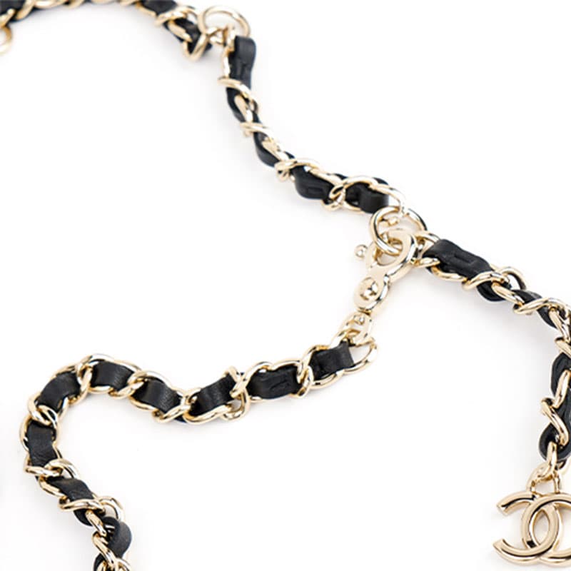 Поясная сумка CHANEL Chain Quilted Heart Mini Bag Black - изображение 7