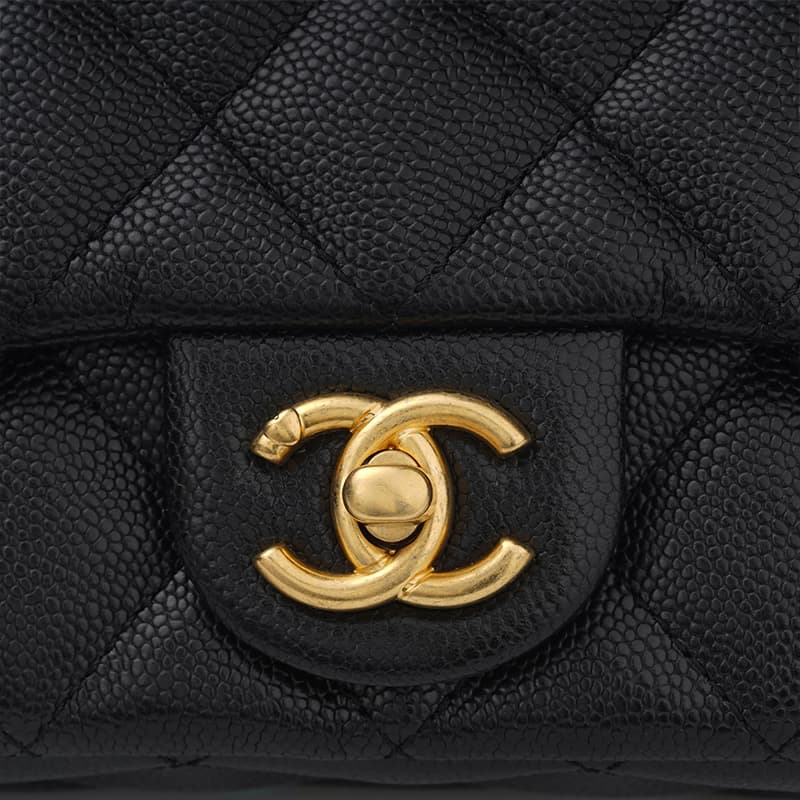 Сумка через плечо CHANEL 23P - изображение 6