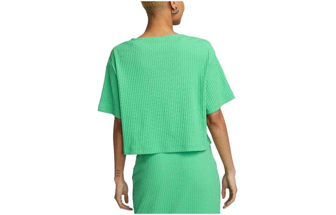 Футболка Nike Sportswear T - изображение 2