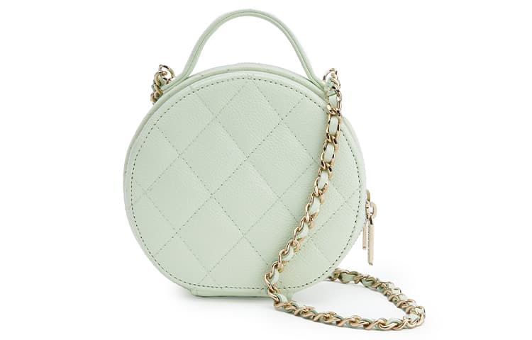 Сумка CHANEL Quilted Round Bag Light Green - изображение 3