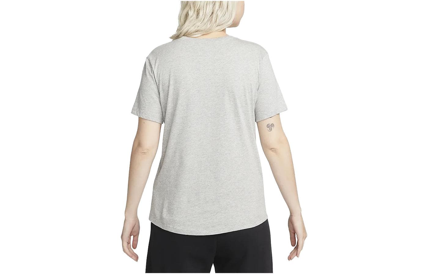 Футболка Nike Sportswear Essentials LogoT - изображение 2
