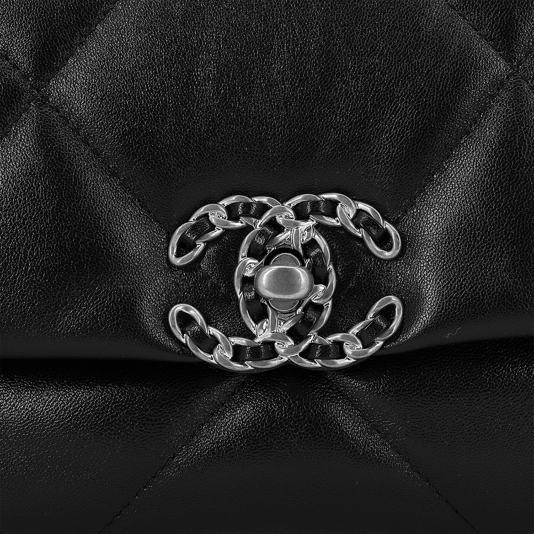 Сумка через плечо Chanel 19 Bag Black Silver - изображение 6