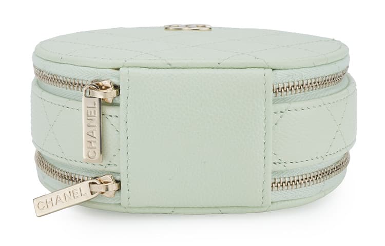 Сумка CHANEL Quilted Round Bag Light Green - изображение 4