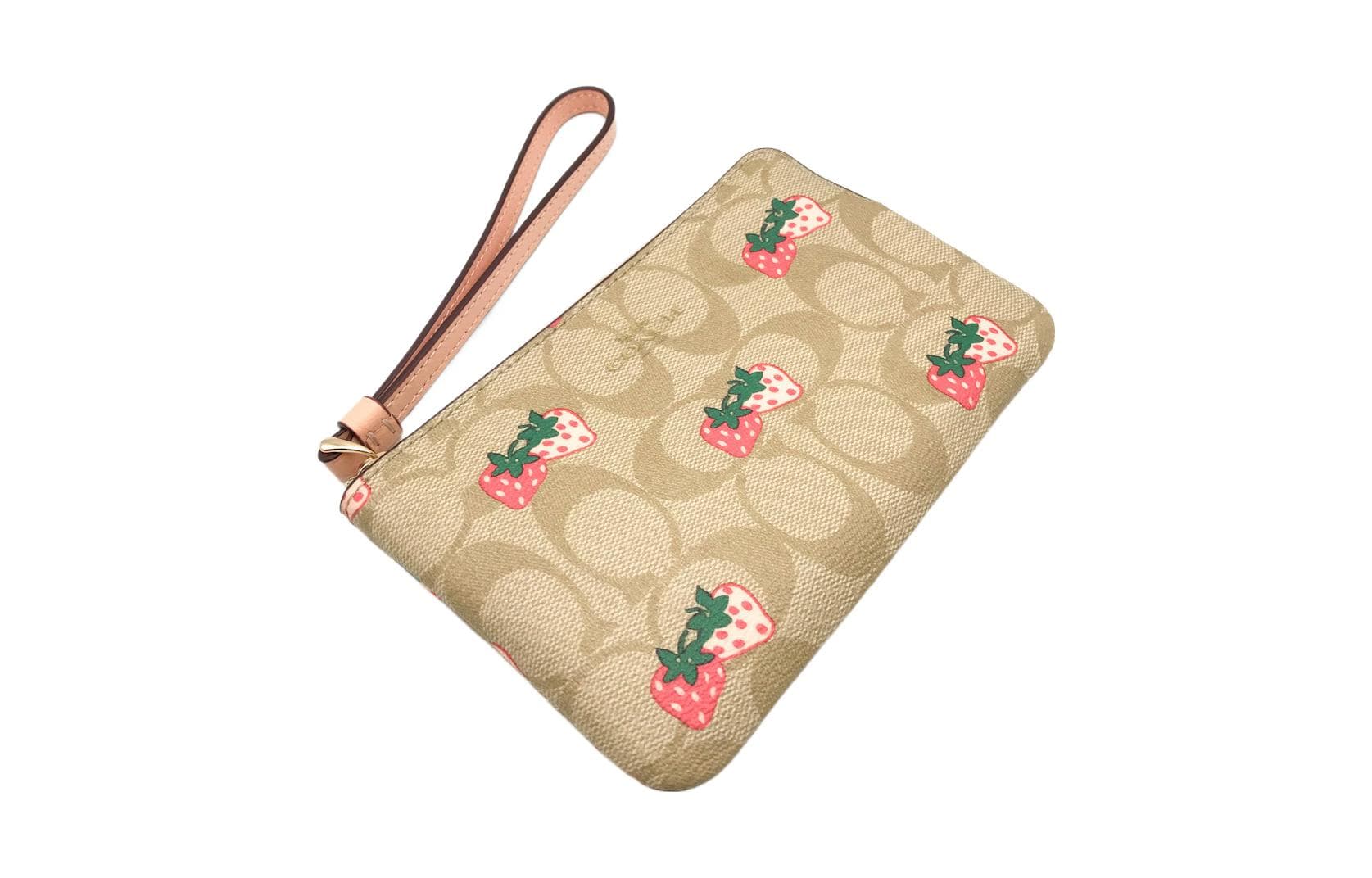 Сумка COACH Corner Zip 16 Strawberry Print Wristlet - изображение 2