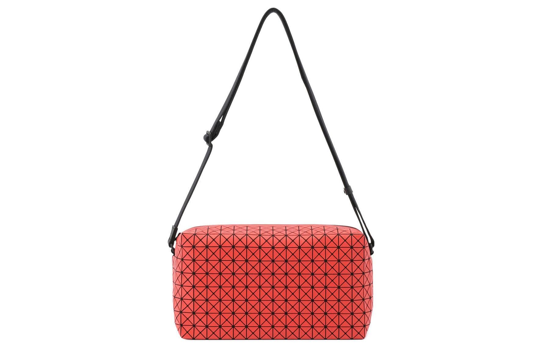 Сумка через плечо ISSEY MIYAKE Saddle Bag - изображение 1