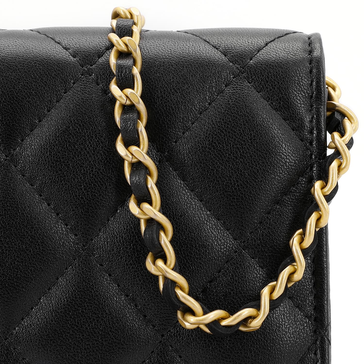 Сумка через плечо CHANEL 23S - изображение 6