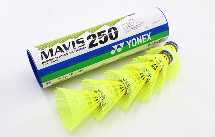 YONEX Mavis 6 - изображение 2