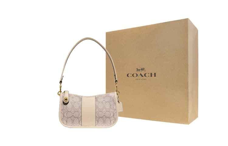 Мини-сумка COACH Swinger 20 Ivory - изображение 4