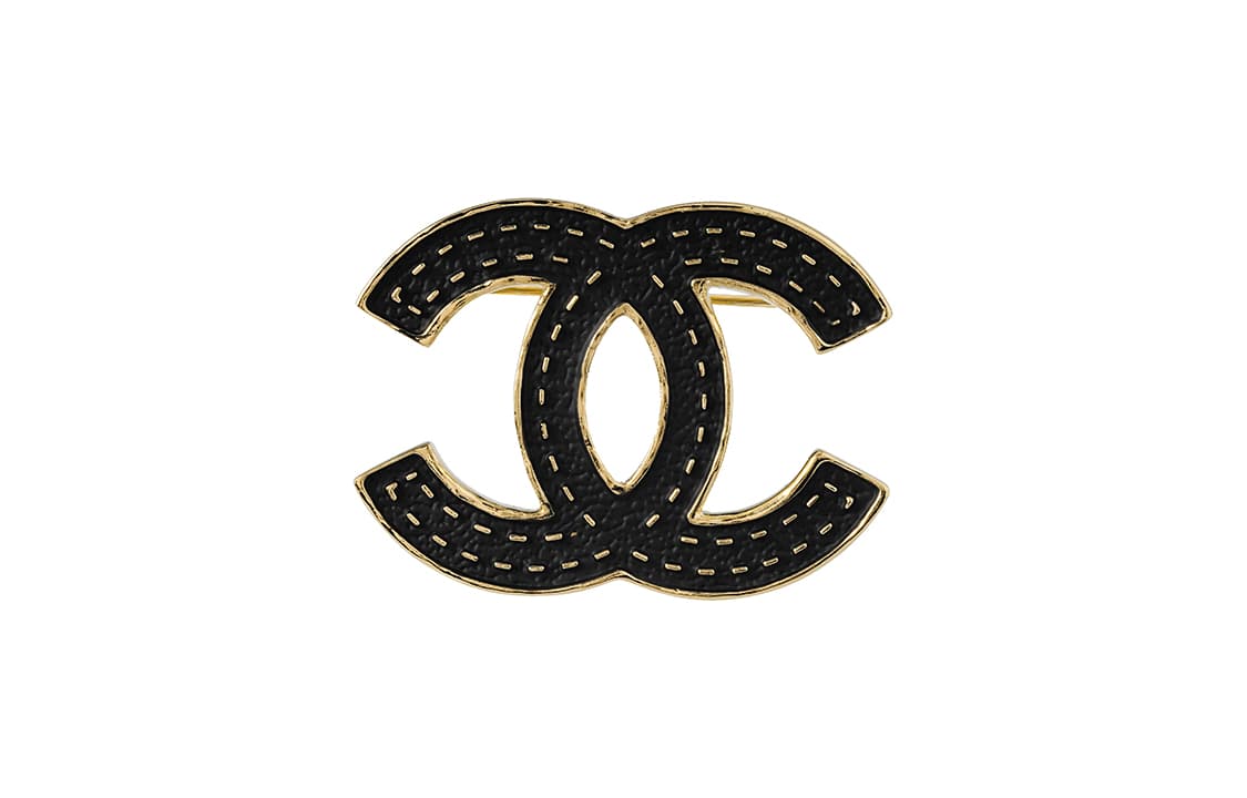 Брошь CHANEL 23S Classic Double C Brooch - изображение 2