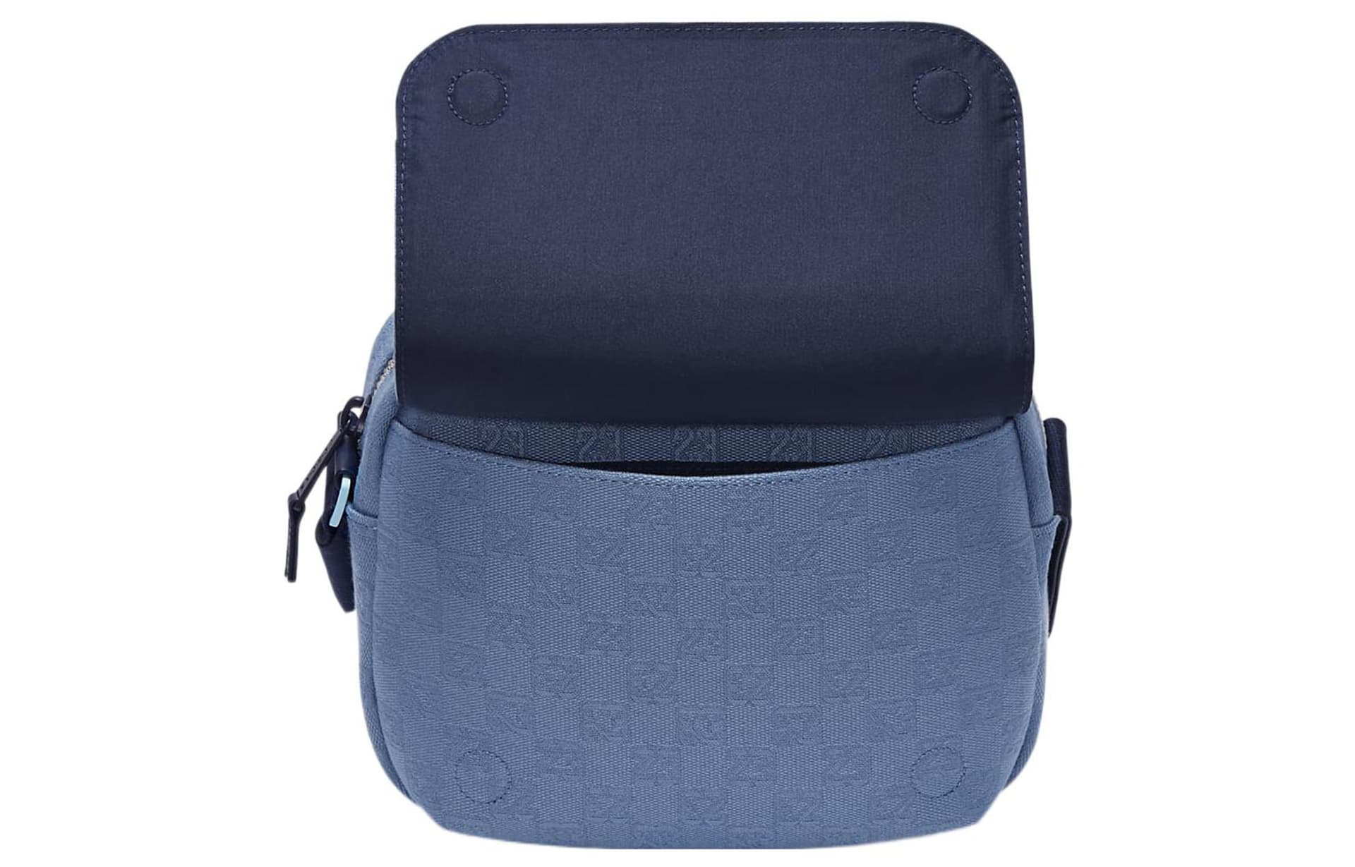 Мини-сумка Jordan Monogram Crossbody Bag Blue - изображение 4