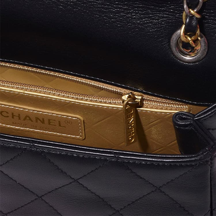 Сумка через плечо CHANEL 22C - изображение 3