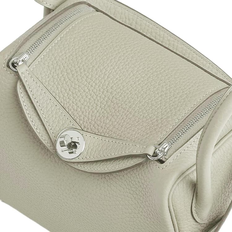 Сумка через плечо HERMES Lindy Mini 19 Taurillon Clemence 0W Gris Neve - изображение 3