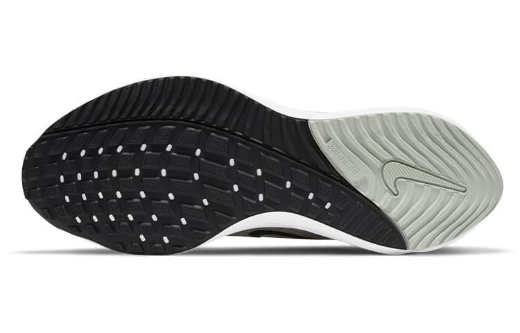 Кроссовки для бега Nike Air Zoom Vomero 15 — фото 6