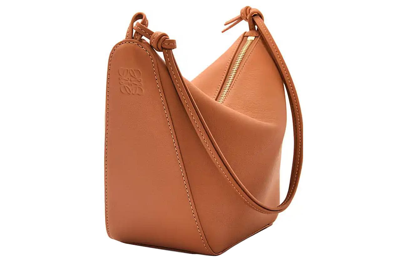 Мини-сумка LOEWE Hammock Mini Brown - изображение 4