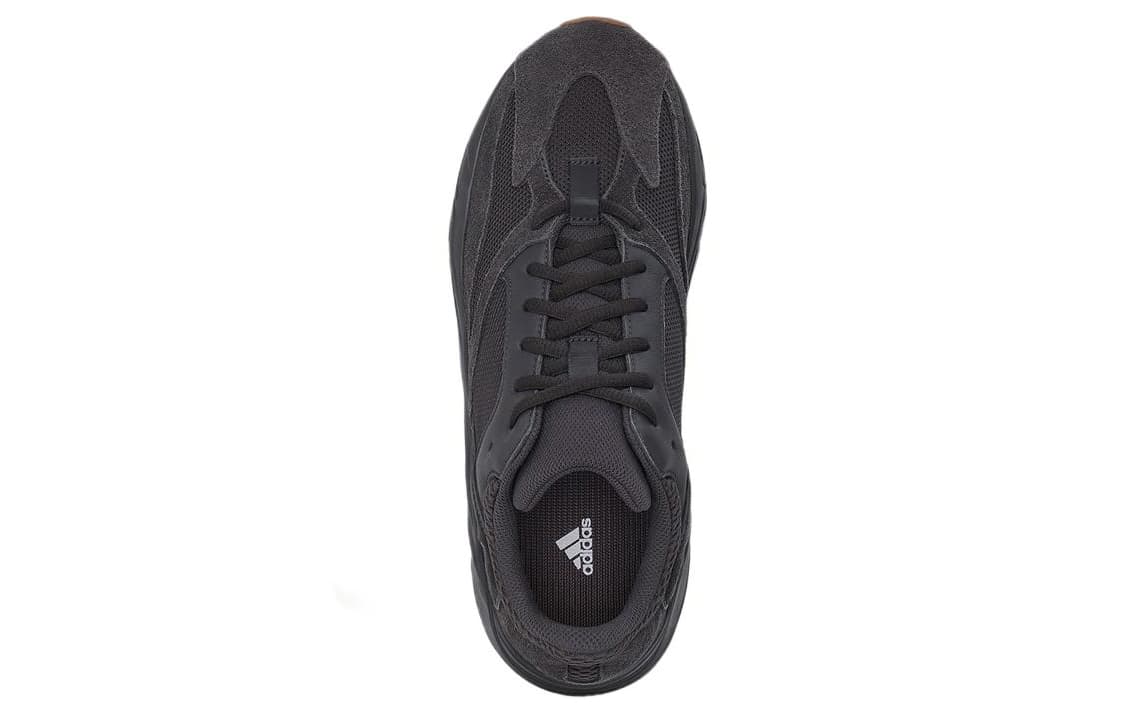 Кроссовки adidas Yeezy Boost 700 Utility Black - изображение 4