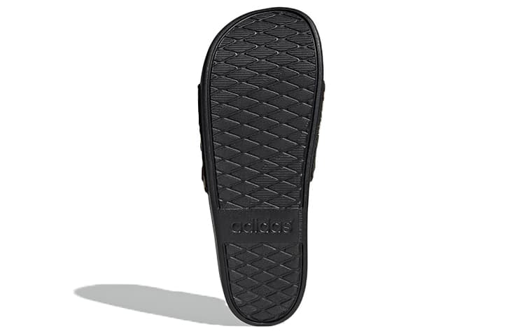 Сандалии adidas Adilette Comfort Slides - изображение 6