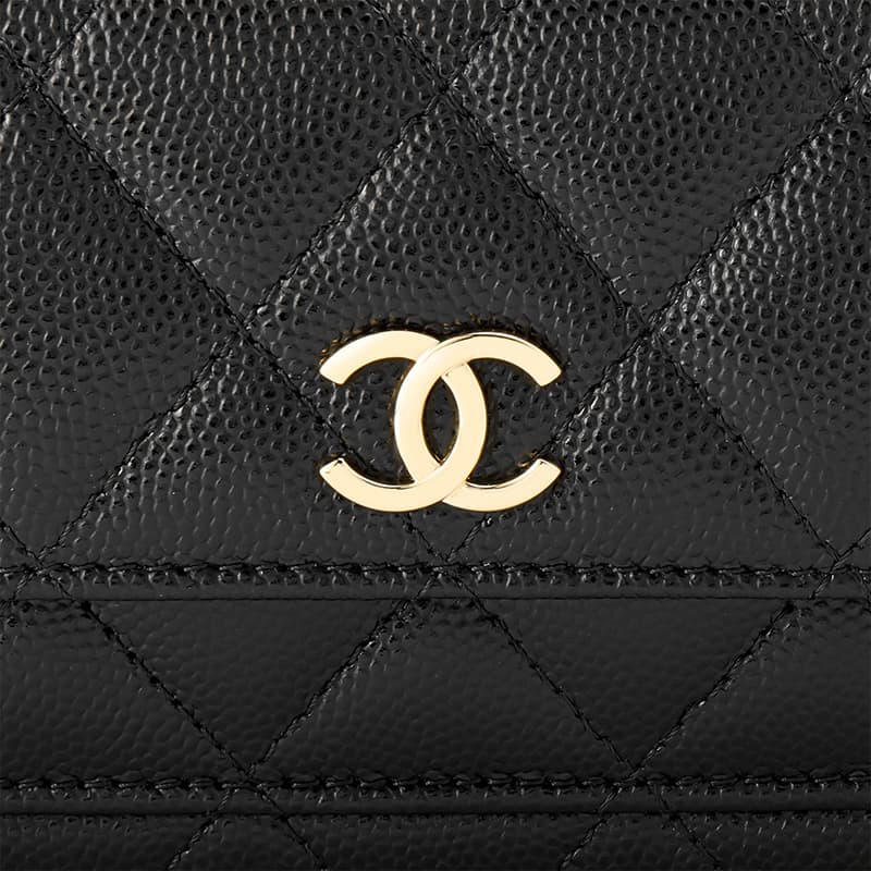 Сумка через плечо CHANEL 23B - изображение 5